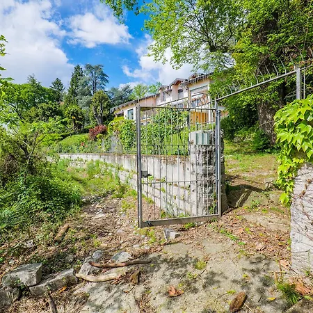 Holiday home Mavica Monvalle